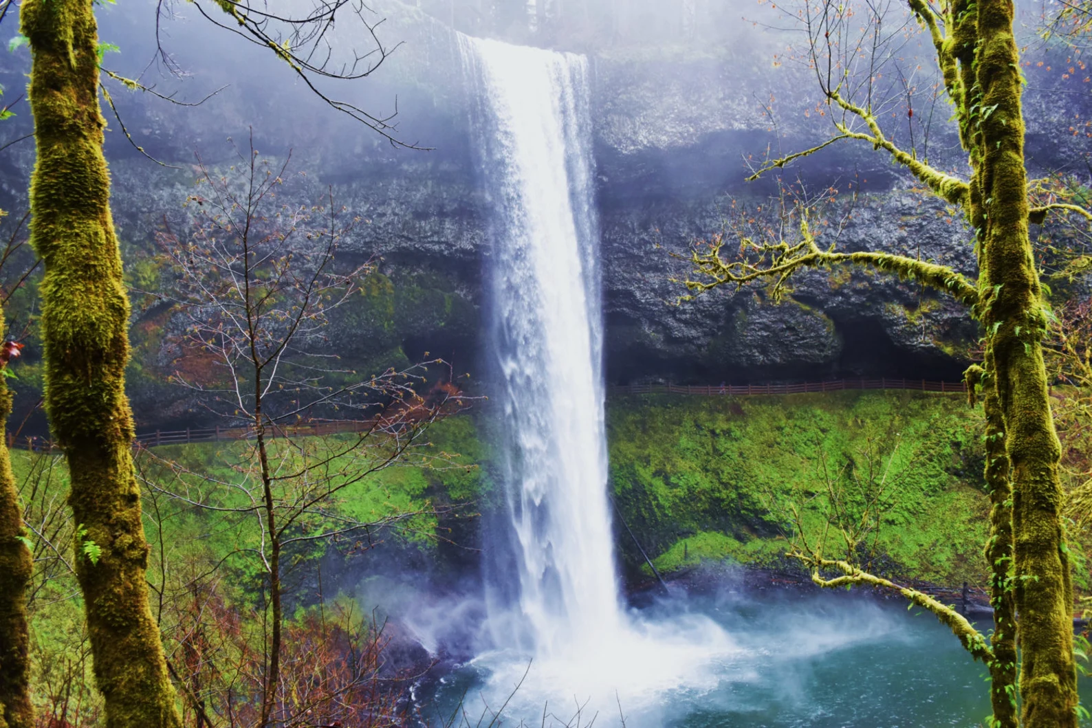 Silver Falls Image